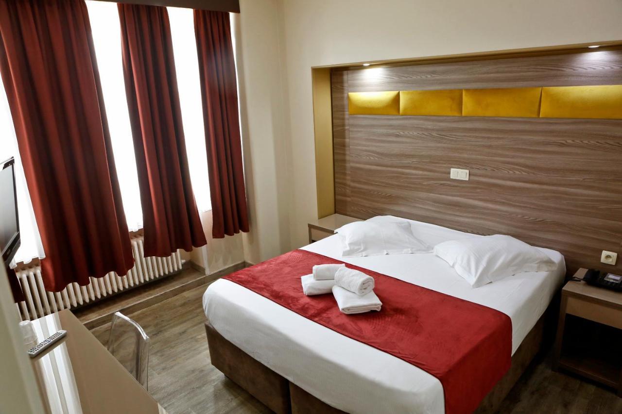 Hotel De France Saint-Gilles Ngoại thất bức ảnh