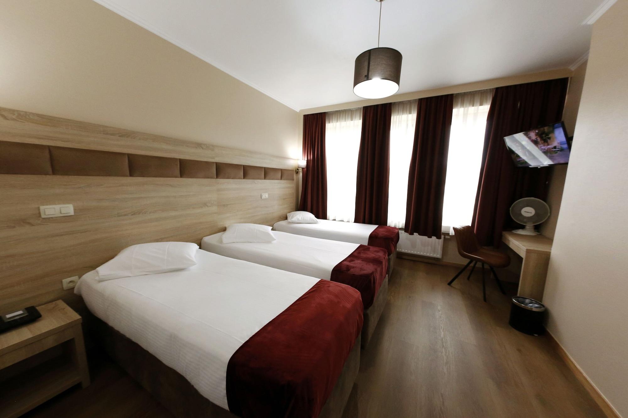 Hotel De France Saint-Gilles Ngoại thất bức ảnh