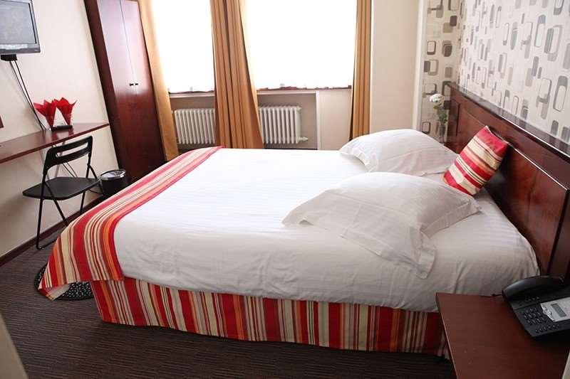 Hotel De France Saint-Gilles Phòng bức ảnh