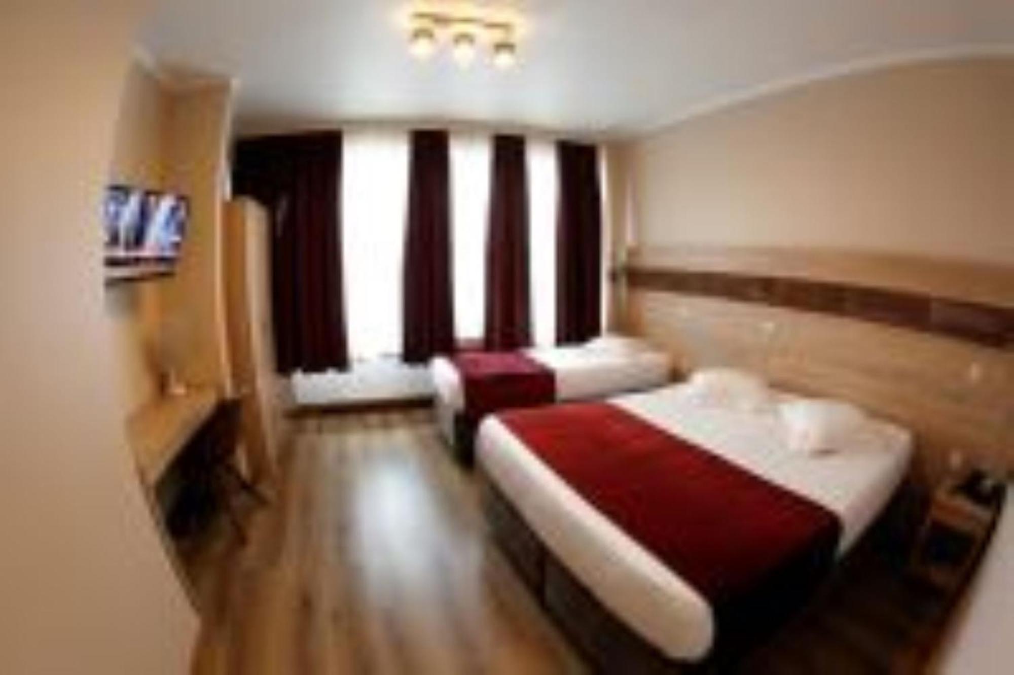 Hotel De France Saint-Gilles Ngoại thất bức ảnh