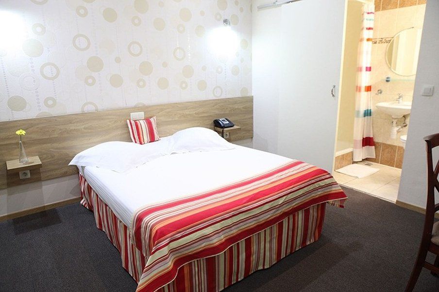 Hotel De France Saint-Gilles Ngoại thất bức ảnh